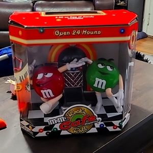 M&M s rock n roll cafe dispenser
